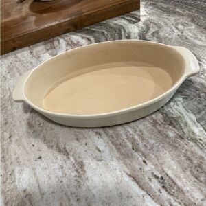 The Pampered Chef Cream Bakeware Set